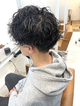 ロミーオム 本厚木(ROMMY. Homme) 無造作スパイラルスタイル