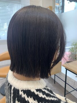 バズ(BUZZ) ぱつっとボブ(BUZZさの)