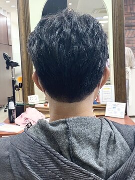 ヘアークリアー 春日部 メンズ/大人のツーブロック/ビジネスシーンにも◎/首元スッキリ