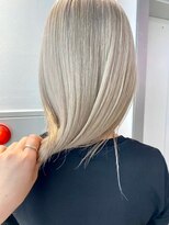 ゲーム 原宿店(GAME)&nbsp;ダブルカラーブロンドベージュカラーケアブリーチハイトーン韓国