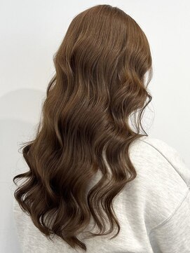 オリンテ バイ レシッド 表参道(orente by rcid) イメチェンロングレイヤーフェミニンロング韓国ウェーブ巻き美髪