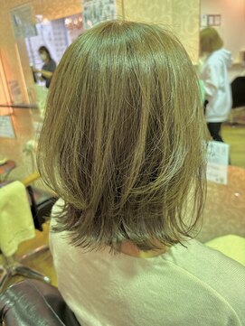 フーチー クーチー アマティー 豊中店(FUCHI KUCHI amati) @fuchi_kuchi.okada[梅田豊中/結べるボブくびれるボブエアリー］