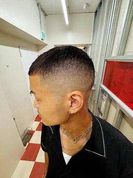 メリケンバーバーショップ トーキョー(MERICAN BARBERSHOP TYO) ハイライト/マッシュパーマ/ウルフ/アッシュブラック67