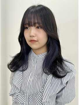 サクラ オモテサンドウ(SAKURA) ブルーラベンダー インナーカラー 表参道