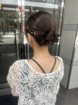 エレノア 名古屋店(Eleanor) タイトシニヨン