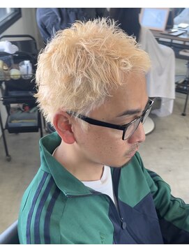 バトン(BATON) スパイキーショート×80'sヘアカラー