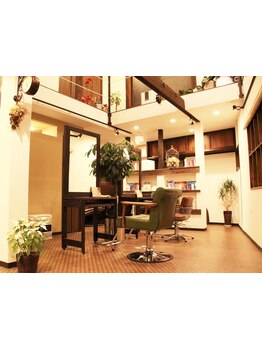 一人のスタイリストがマンツーマンでご担当★丁寧な施術と心のこもったサービスで、満足のいく仕上がりへ♪