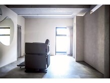 セロン(Serong)の雰囲気（カウンセリングからシャンプーまで、すべて完全個室の贅沢空間。）