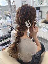 シェル(Shell)&nbsp;編みおろしヘア