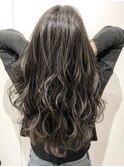 『D'na』グレージュハイライト　清水
