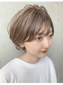 ショートボブ×ハイライト