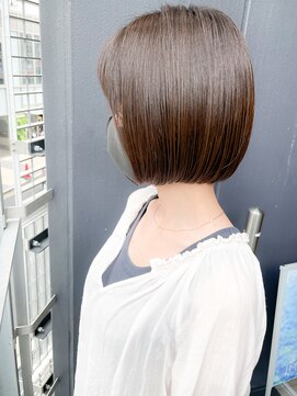 プラグ バイ ネオリーブ(plug by neolive) 大人時短ショート ボブ 60 N