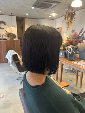 ツキ(TSUKI) ミニボブ