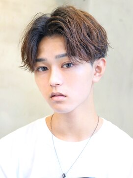 クロト 福岡本店(KUROT) ツーブロックマッシュ韓流センターパート簡単流行刈り上げ