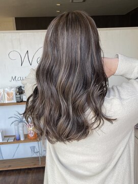 ヴィアージュ(VIAGE) 白髪覚醒ハイライト[白髪ぼかし/脱白髪染め/髪質改善/艶髪/姫路]