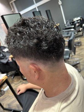 ステレオ ヘアデザイン 安城店(STEREO HAIR DESIGN) ～フェードパーマ(12月)～
