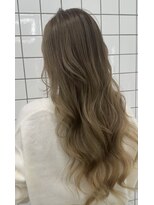 ジュイル ハラジュク(JEWIL HARAJUKU)&nbsp;ロングに合うハイライトバレイヤージュ