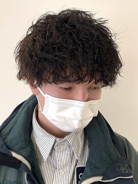 シャルムバイケンジ(Charm.by KENJE) 銀座メンズパーマ波巻きシャドウパーマツイストスパイラル無造作