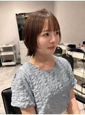 やわらか質感のひし形ショートボブ