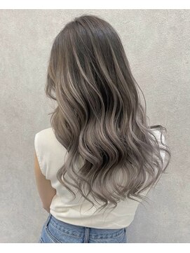 ロンド レア 天神大名店(Lond Le’a) ダブルカラーでもサラツヤ髪♪