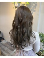 シーン(seen.)&nbsp;オリーブベージュカラー