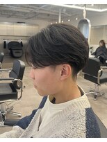 トレ バイ ソイ 大阪梅田(tre by soi) 毛流れセンターパート