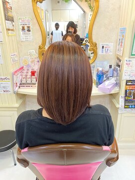 美容室 ティンカーベル ピンクブラウン