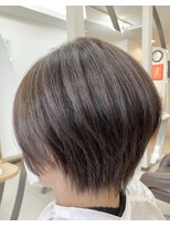 カットハウス はさみの部屋&nbsp;ショートレイヤー/前下がり/耳掛け/ココアグレージュ/前髪あり