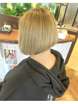 ピュア ポイント 和光店(PURE POINT) 前下がりボブ／刈り上げボブ