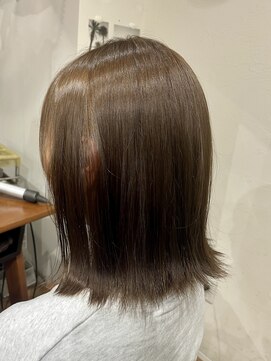 カナエ(CaNaE) ブリーチなしベージュ