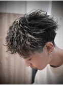 短髪男子/スパイキーショート
