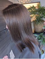 スール(seul)&nbsp;ブリーチなしでできるグレージュ水光肌カラー