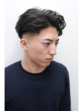 ヨファ ヘアー 芦屋店(YOFA hair) メンズカットアップバングフェザーパーマフェードショート0604