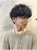 秋冬メンズパーマツイストスパイラルマッシュ黒髪20代30代