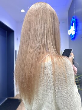 カシェル トウキョウ(Cashel Tokyo) 大人気！ミルクティー/ブリーチカラー