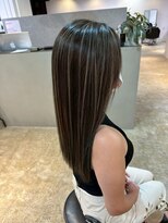 メリー オオサカ(Merly Osaka)&nbsp;ハイライト/似合わせカット