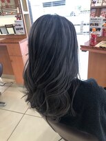 サロン ド ジュン 伊勢崎店&nbsp;ダークネイビーカラースタイル