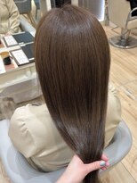 ボネッカ 鶴見(BONECCA)&nbsp;透明感◎ヘーゼルブラウン【柳澤優名】