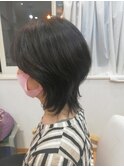 ボリュームを魅せる大人ショートヘア