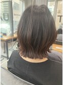切りっぱなしボブ