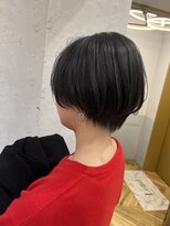 すっきりナチュラルブルーブラックハンサムショート【中居】