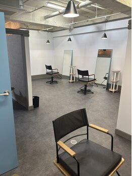 アクロ アオ(ACRO.ao)の写真/【大通駅徒歩3分】知識＆経験豊富なスタイリストがあなたのお悩みに沿ったご提案＊髪質改善/白髪ぼかし