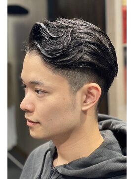 コーク(coke) side part style