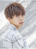 小久保styleフェザーパーマグレーブルーカラー刈り上げショート