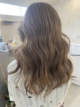 プルメリアドット(Plumeria.) ベージュ