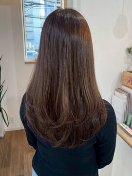 ビビバイベル(BiVi by BHEL) 桑名ロングレイヤーカットミルクティーベージュロングヘア韓国