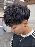 ミニウルフチェリーブラウンホワイトグレージュフェザーパーマ