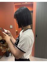 レブ 三条河原町(Reb,) 丸くならないボブ