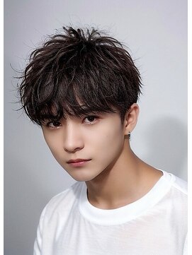 サンティエ 中央駅店(scintiller) 波巻きスパイラルパーママッシュショート無造作パーマ刈り上げ