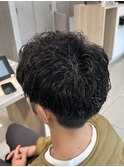 メンズパーマツーブロック刈り上げショートナチュラルパーマ